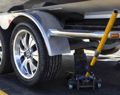 TIRE CHANGE